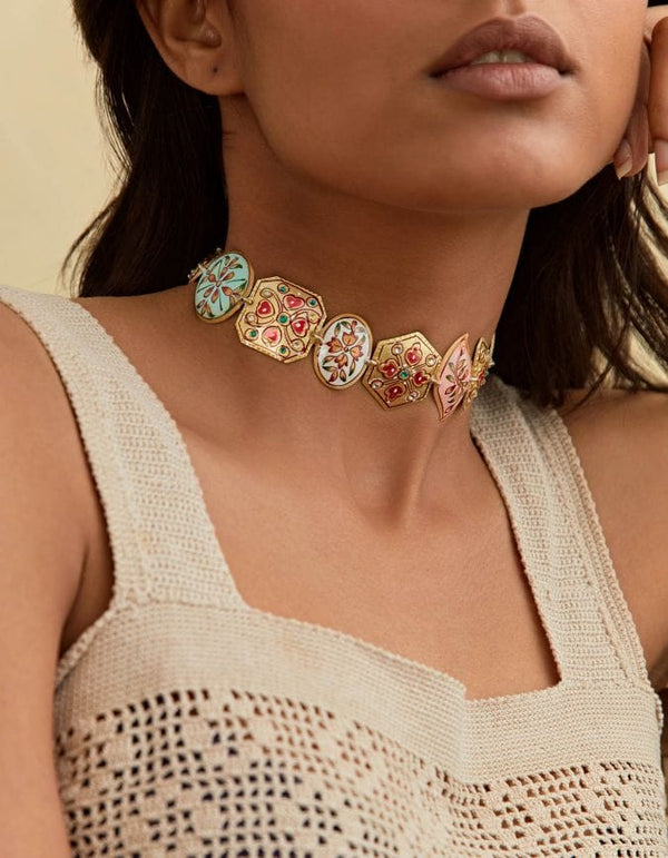 HANDCRAFTED CHOCKER WITH HANDPAINTED MINATURES